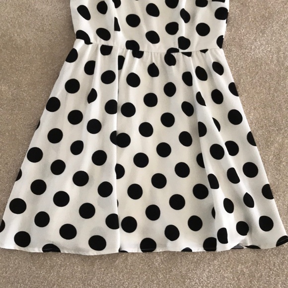 Francesca Polka Dot Dress - Picture 3 of 8